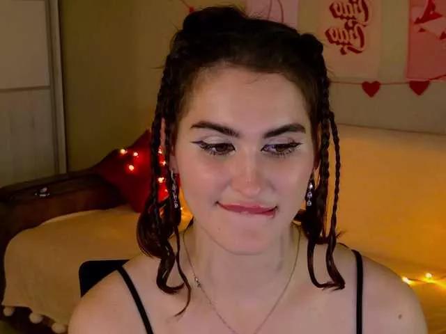FridaCure on BongaCams 