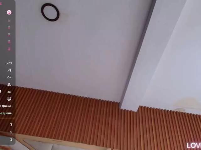 friendsmom on BongaCams 