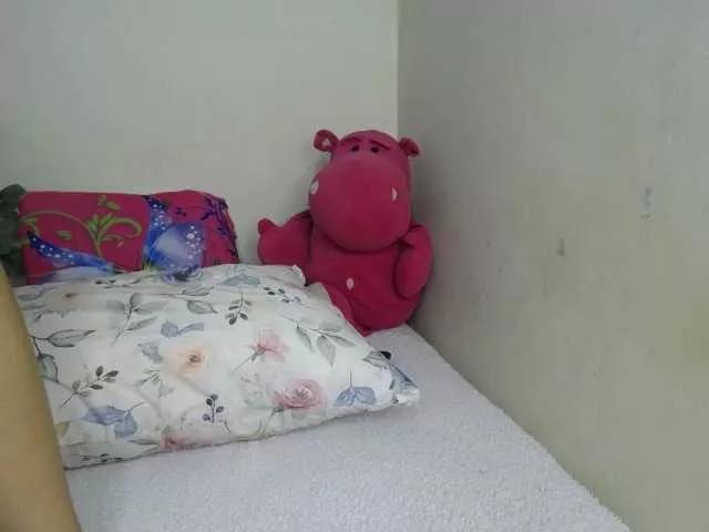 Gianna-cute on BongaCams 