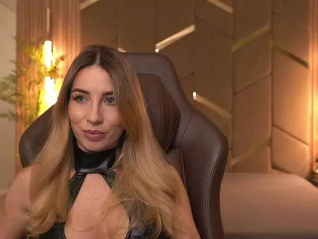 Girl-Pleasure on BongaCams 