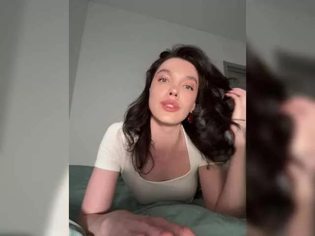GlamModelHoney on BongaCams 