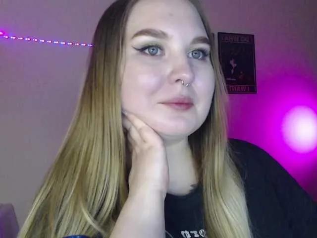Greeenfriends6969 on BongaCams