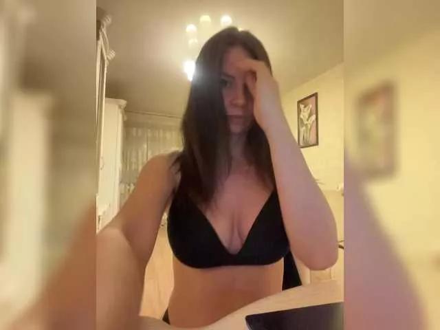 Heleni22 on BongaCams 