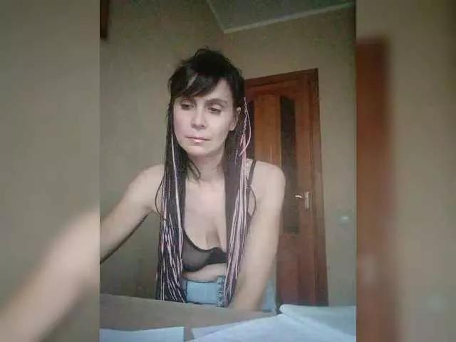 Hellenalonenochka on BongaCams 
