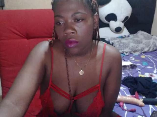 hillarybrown on BongaCams 