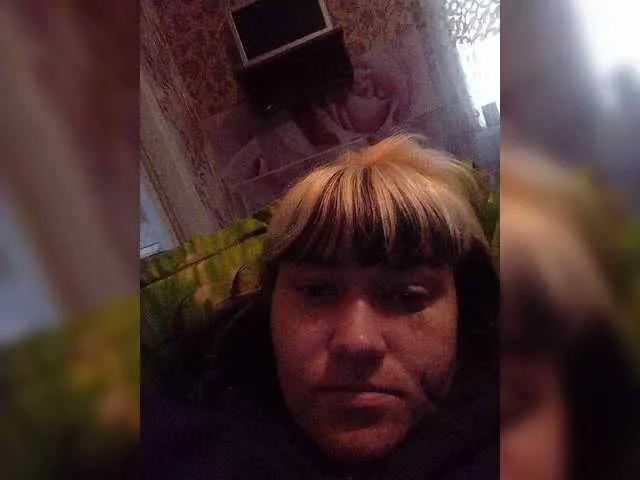 HollyLaBerry on BongaCams 