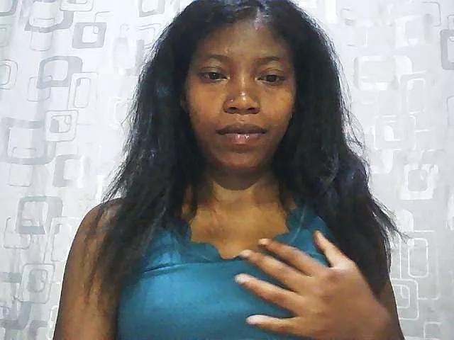 Honey699 on BongaCams 