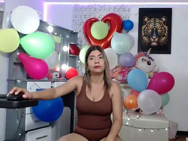 hot-sexy-bunny on BongaCams 