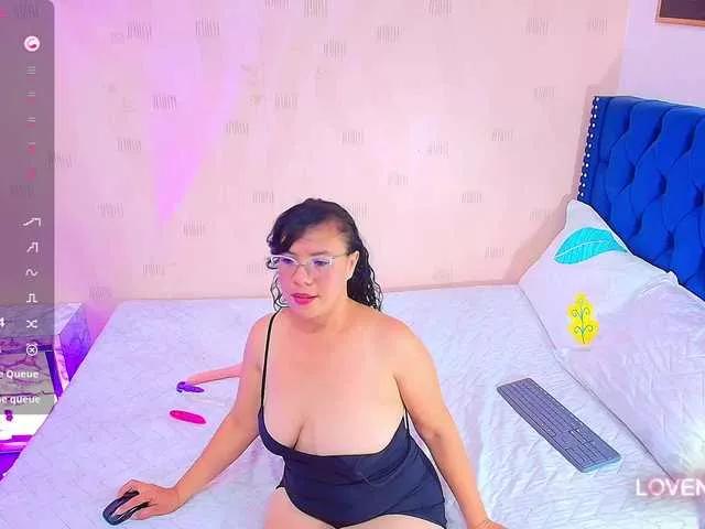 Hotlatinateacher on BongaCams 