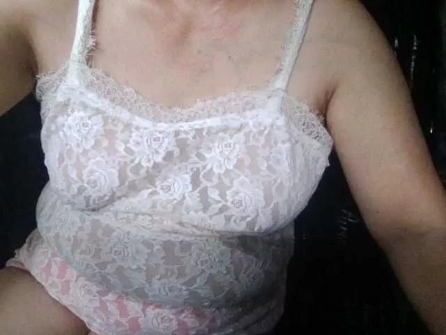 HotSqrt4u on BongaCams 