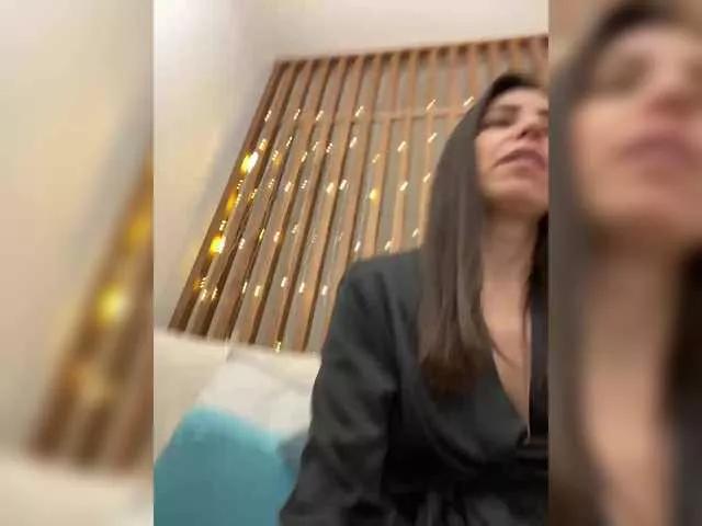HotyWinter84 on BongaCams 