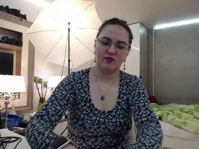 ILoveToFeelU on BongaCams 