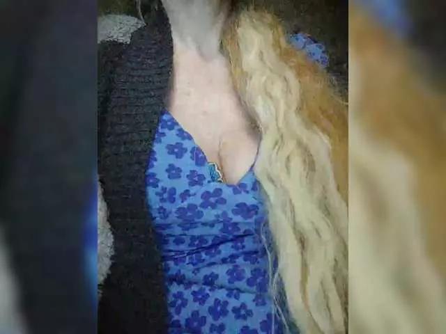 Isabel-LM on BongaCams 