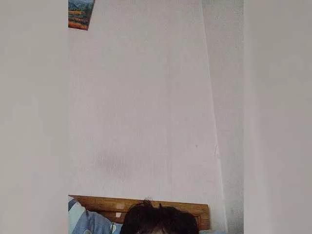 IsXLoves on BongaCams 