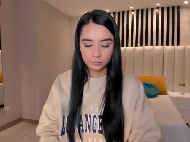 IvannaRussell on BongaCams 