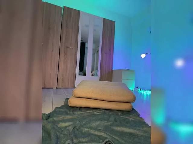 jucieLussie on BongaCams 