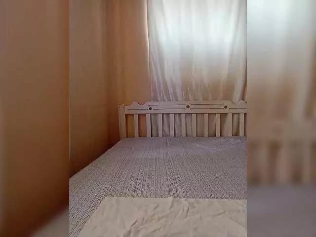 junea on BongaCams 