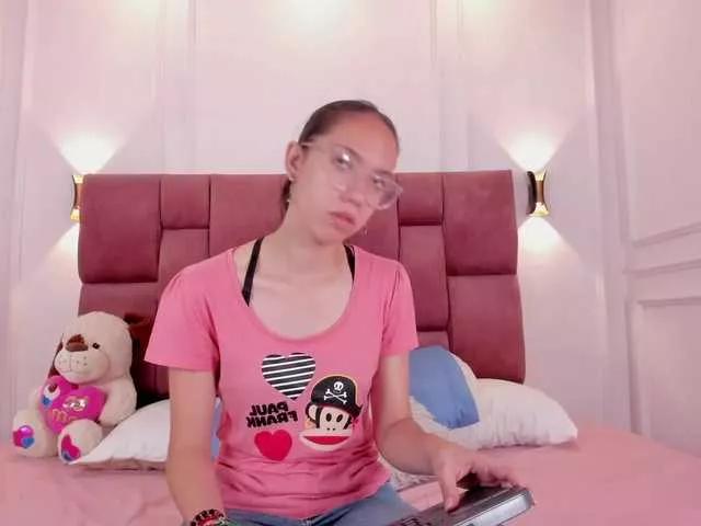 KatrinaRose on BongaCams 