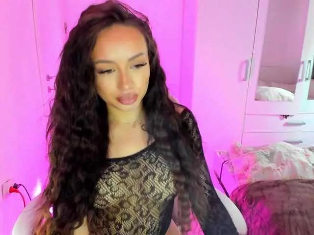 kaylalaine1 on BongaCams 