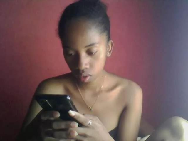 Kazy01 on BongaCams 