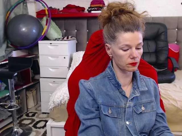 kellysurfing on BongaCams 
