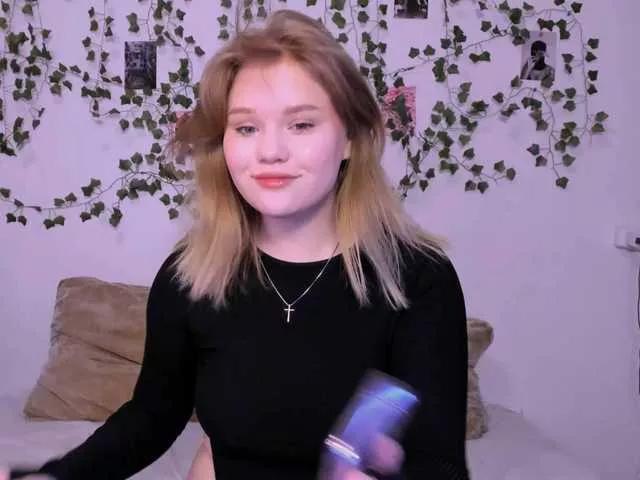 KITI111 on BongaCams 