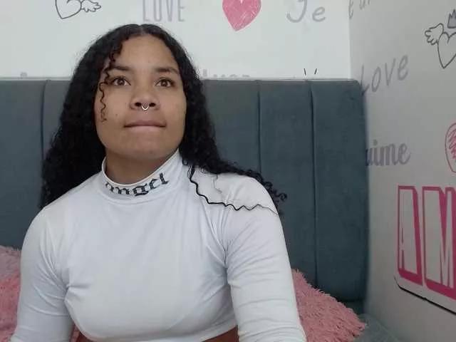 Freechat KittyBrooke on BongaCams