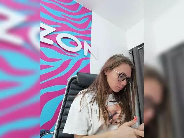 Konfeta-1 on BongaCams 