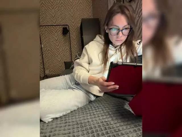 Konfeta-1 on BongaCams 
