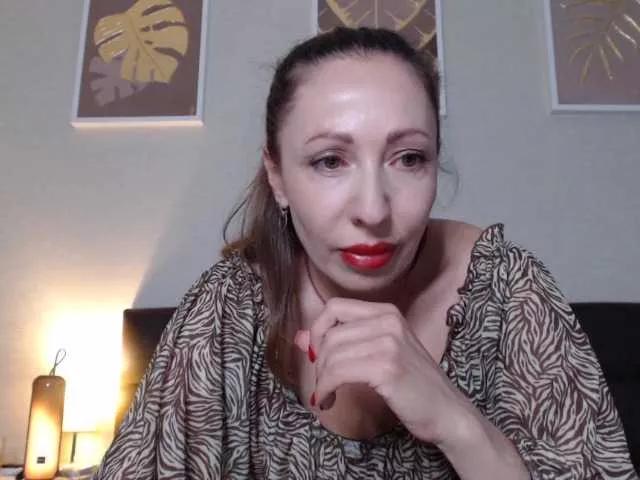 Offline Konfetti on BongaCams