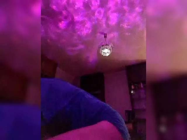 Krisfox1 on BongaCams 