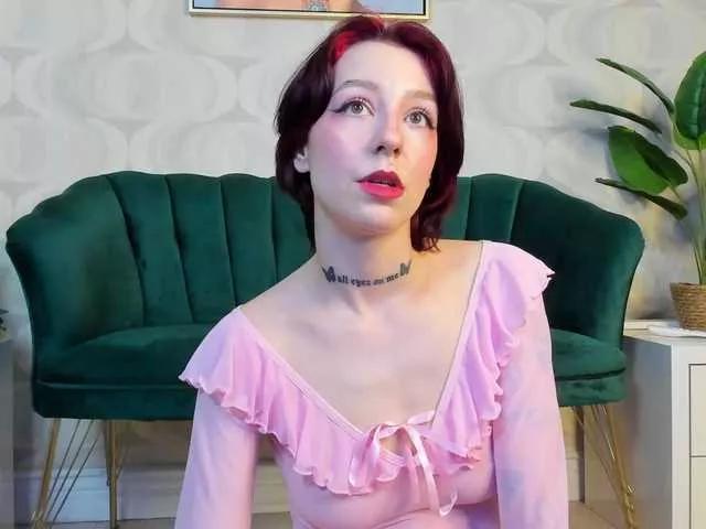 KristenRedd on BongaCams 