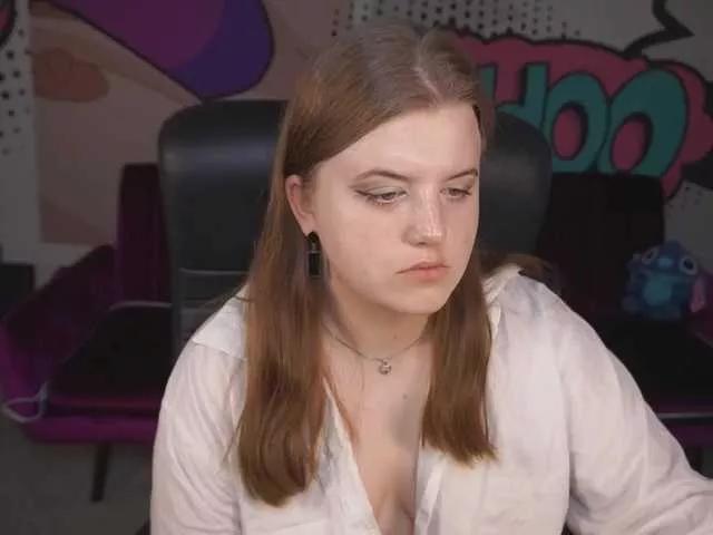 KristiMoons on BongaCams
