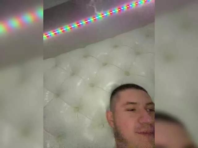 KsqandT on BongaCams 