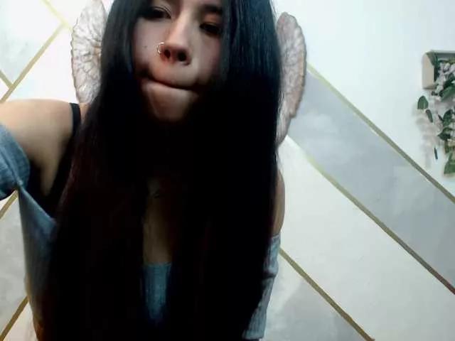 kylie-fox on BongaCams 
