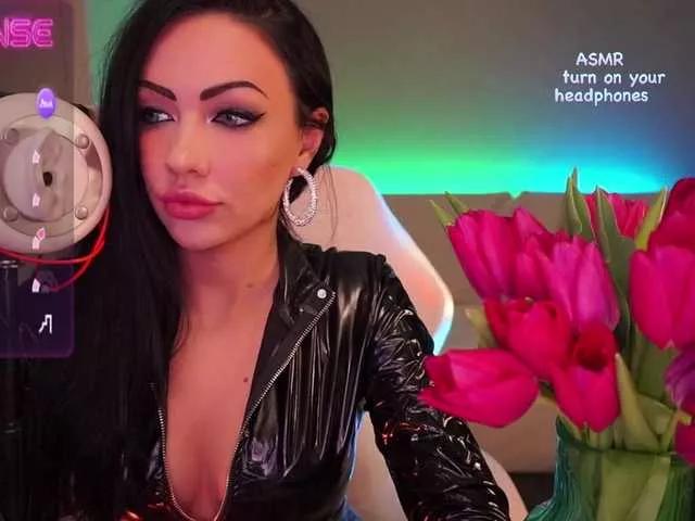 LADYCharmer on BongaCams 