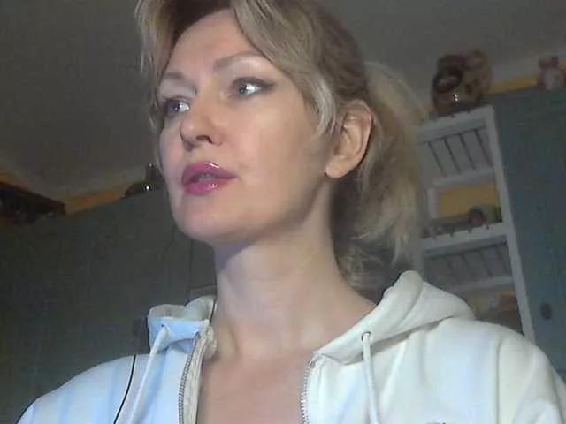 LaraEva on BongaCams 