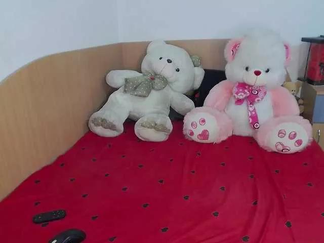 LaraPoison on BongaCams 