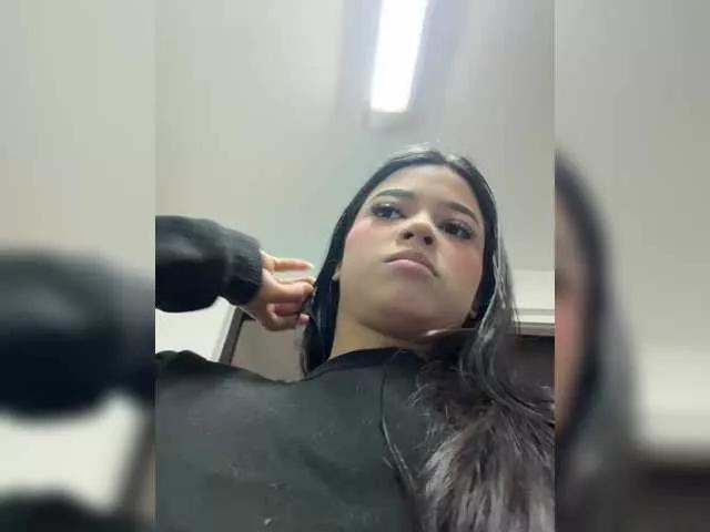 LauraSierra on BongaCams 