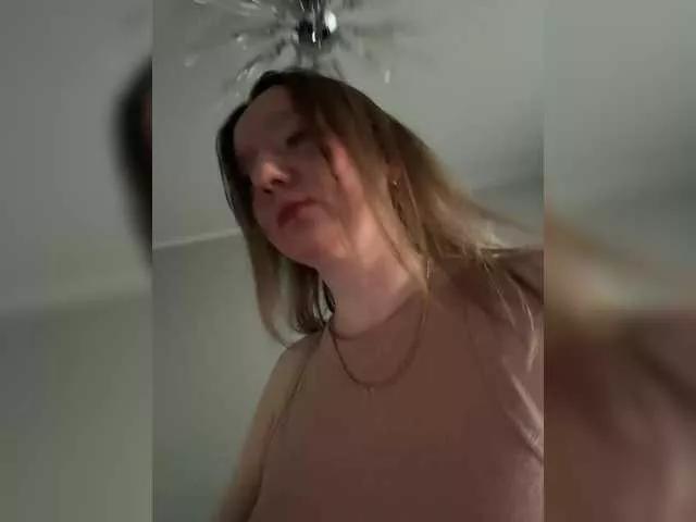 Ledi1 on BongaCams 