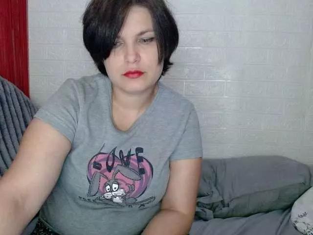 LedyFlower on BongaCams 