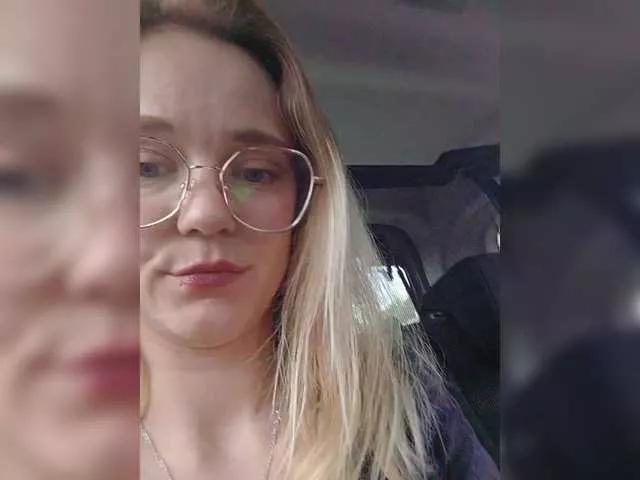 LeniFuchs on BongaCams 