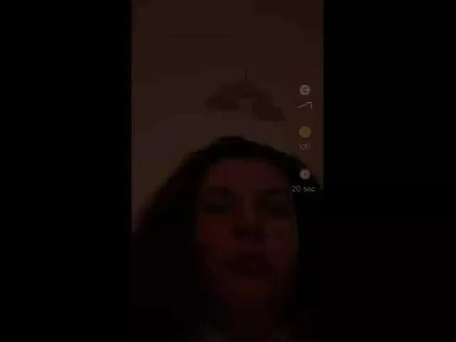 Leslie08 on BongaCams 