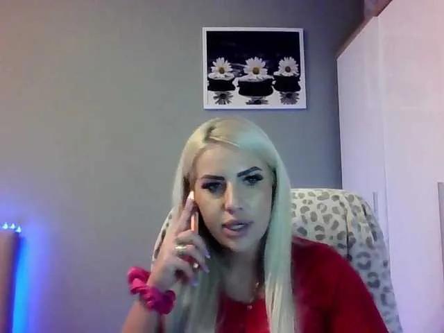Masturbate to 26 years old LeylaDesire from BongaCams LeylaDesire from BongaCams