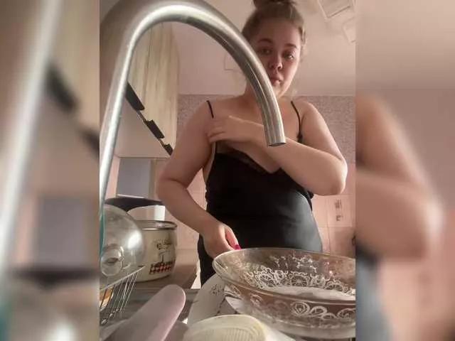 lina-7 on BongaCams 