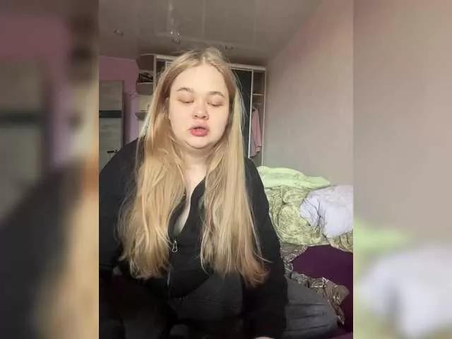 lina-7 on BongaCams 