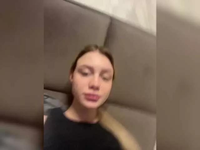 Linaaa on BongaCams 
