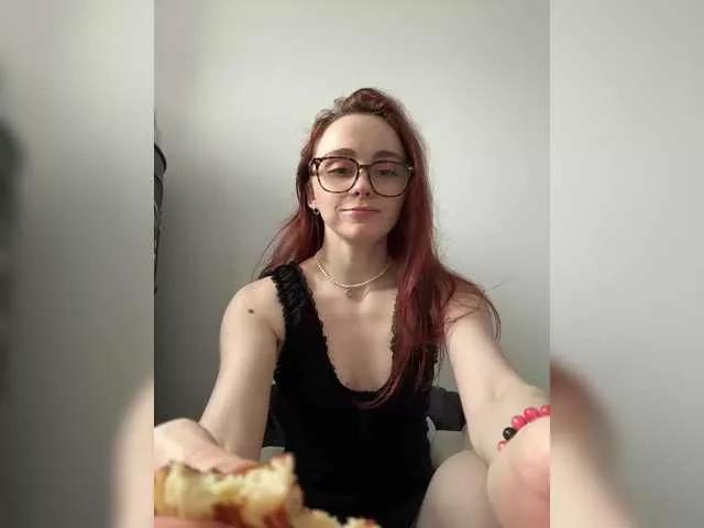 LizaVi on BongaCams 
