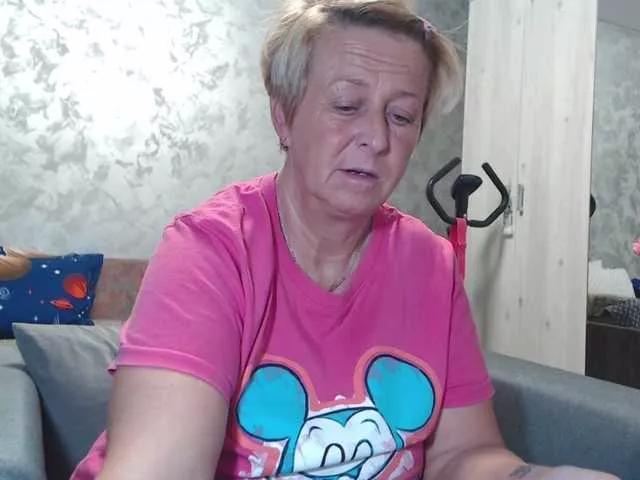 LovePinkLilli on BongaCams 