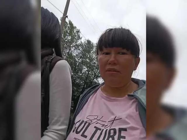 Luu-Lii77 on BongaCams
